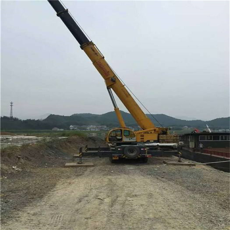 潍城重型吊车租赁费用